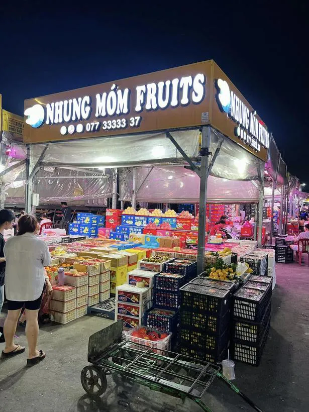 Tony Fruit fruit shop retail partners