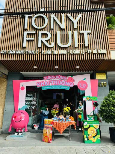 Tony Fruit store fresh juice bar