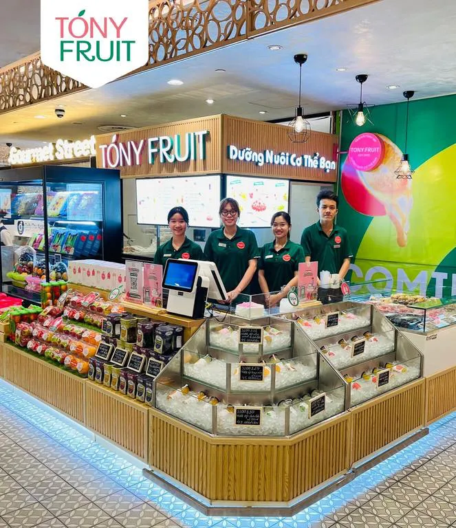 Tony Fruit store exterior — modern fruit retail storefront