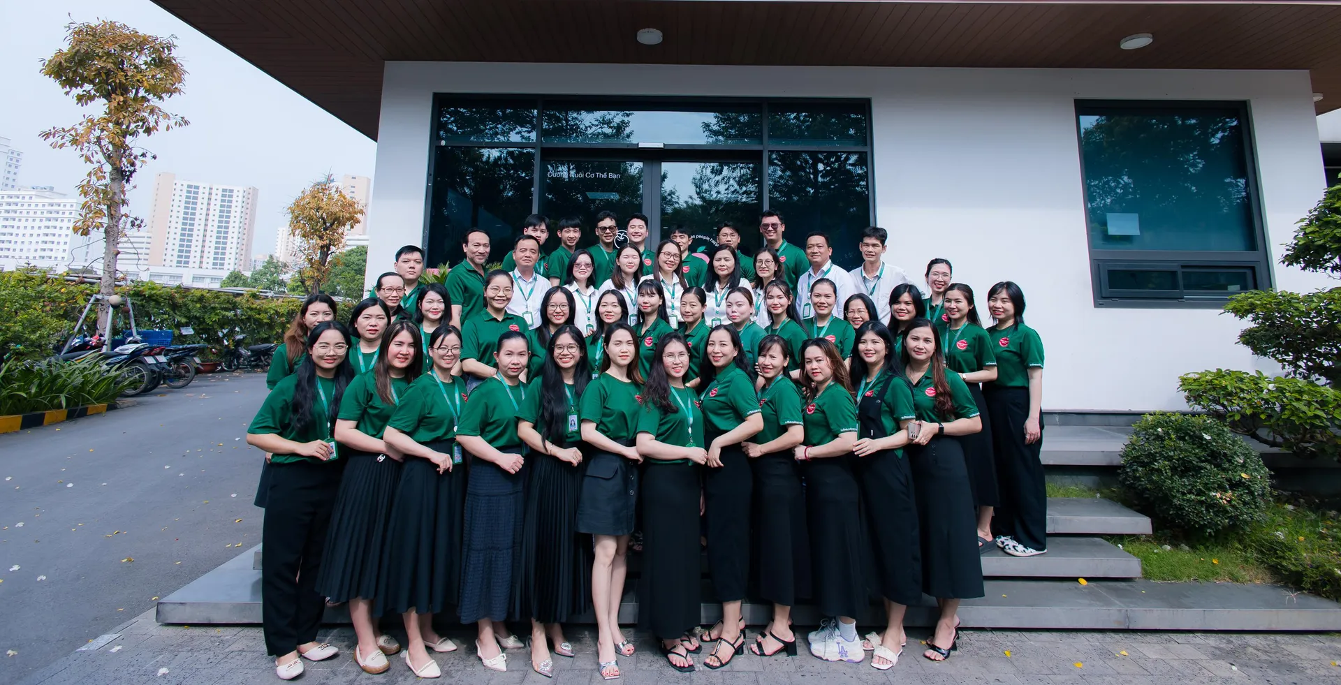 Tony Fruit full team photo